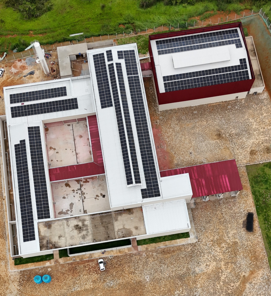 Nova Escola Integral de Pacas começa a receber mobiliário para abertura em 2027