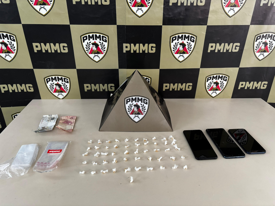 JOÃO MONLEVADE — Polícia Militar prende três suspeitos por tráfico de drogas no Cruzeiro Celeste