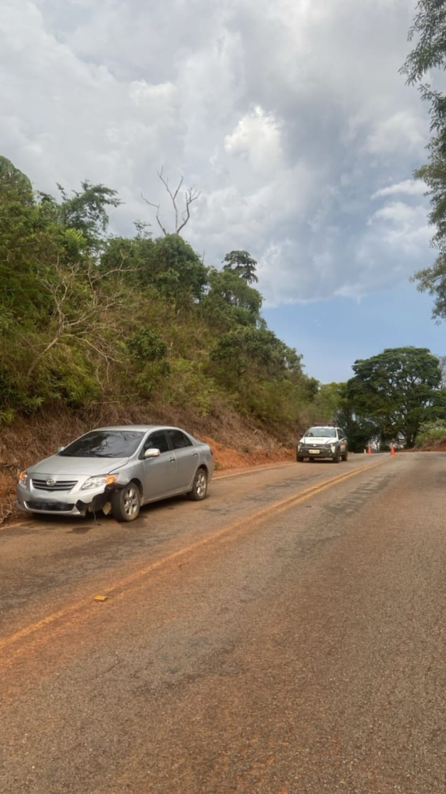 ITAMBÉ DO MATO DENTRO — PM prende motorista por embriaguez, fuga e direção perigosa
