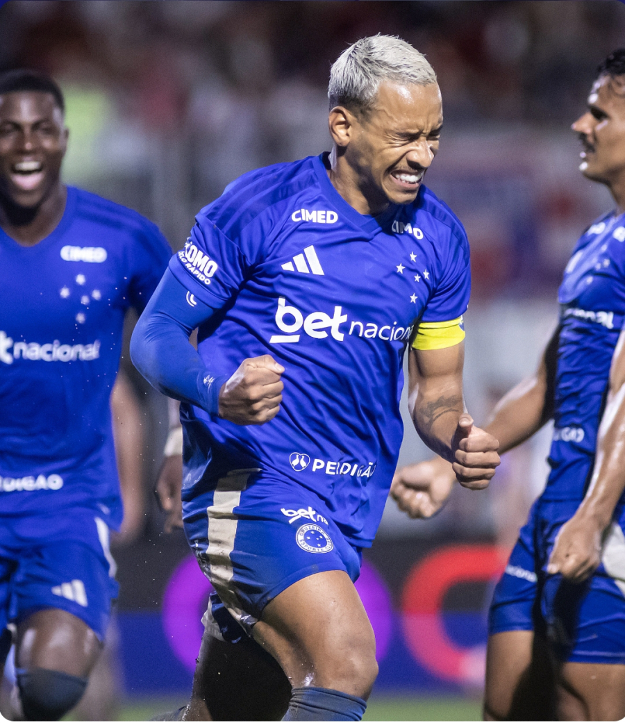 Cruzeiro vence no apagar das luzes, supera o Betim e ganha fôlego no Mineiro