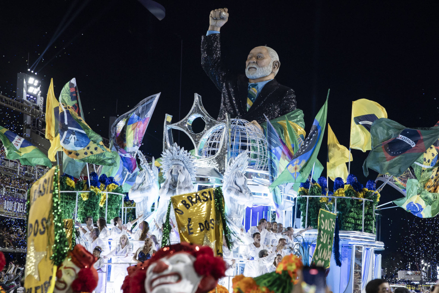 Acadêmicos de Niterói é rebaixada após desfile em homenagem a Lula no Carnaval 2026