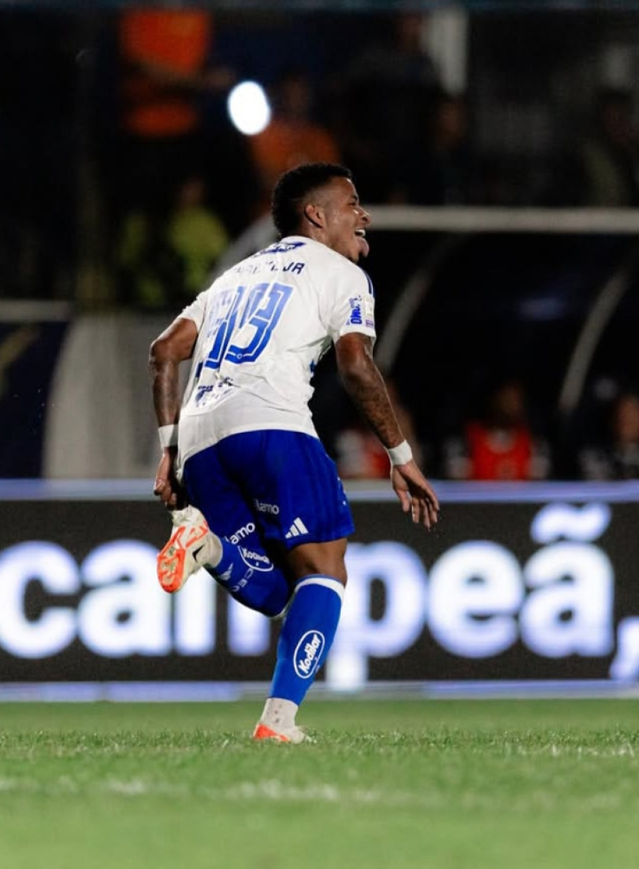 Cruzeiro vence o Remo fora de casa, embala no Brasileirão e se distancia da zona de rebaixamento