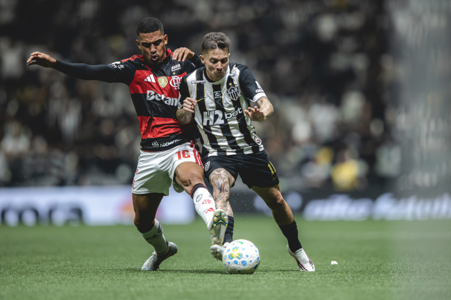 Atlético é goleado pelo Flamengo na Arena MRV e vive noite turbulenta com possível saída de Hulk
