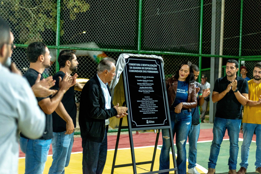 Quadra da comunidade dos Fernandes é reinaugurada após ampla revitalização em São Gonçalo