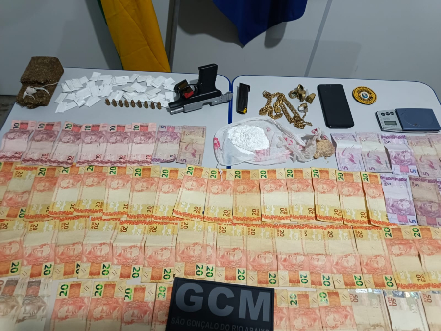 Guarda Civil prende suspeito com arma, drogas e dinheiro em São Gonçalo do Rio Abaixo
