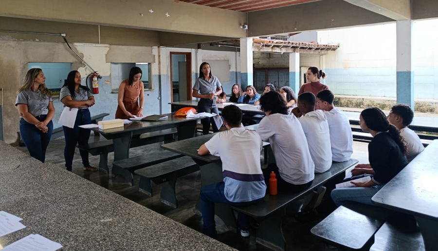Parlamento Jovem debate acessibilidade e inclusão em oficina realizada em São Gonçalo