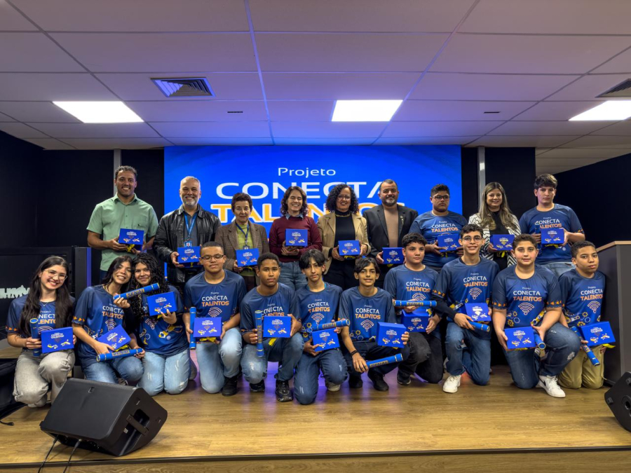 CONECTA TALENTOS forma primeira turma de robótica e incentiva jovens à inovação em São Gonçalo Do Rio Abaixo