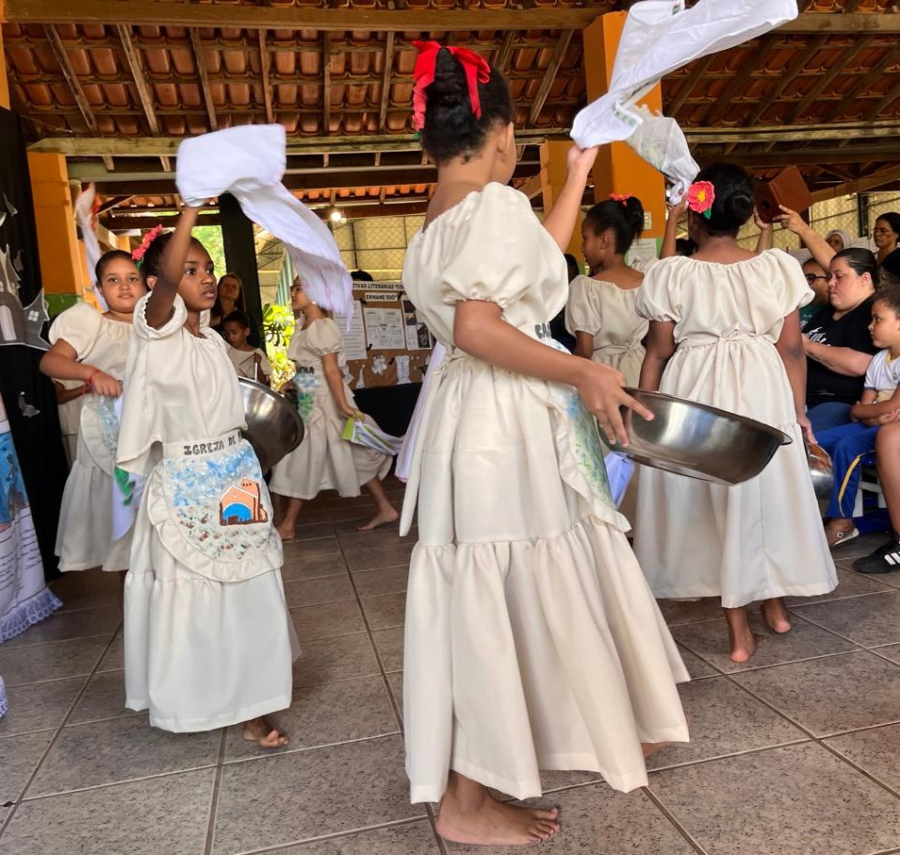 Escola de Pacas promove projeto que une empreendedorismo, arte e patrimônio