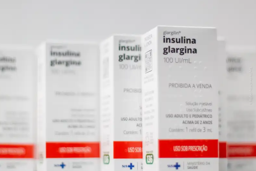 Farmácia básica de São Gonçalo inicia transição para insulina glargina